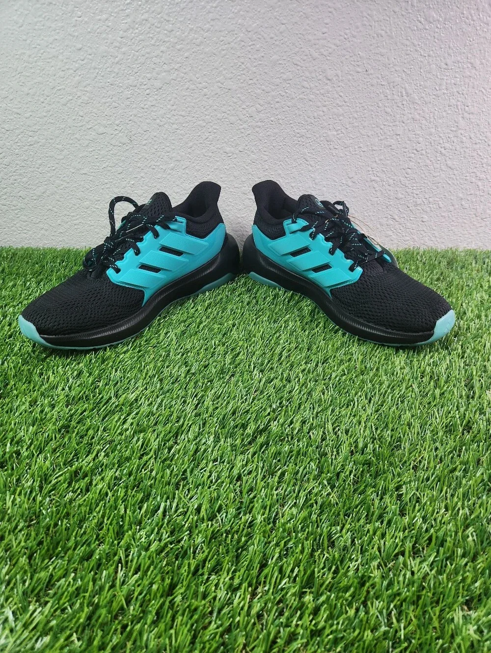 adidas Mercedes Amg Petronas Formula One Team Ultimashow 2.0 M Size 7.5/W 8.5